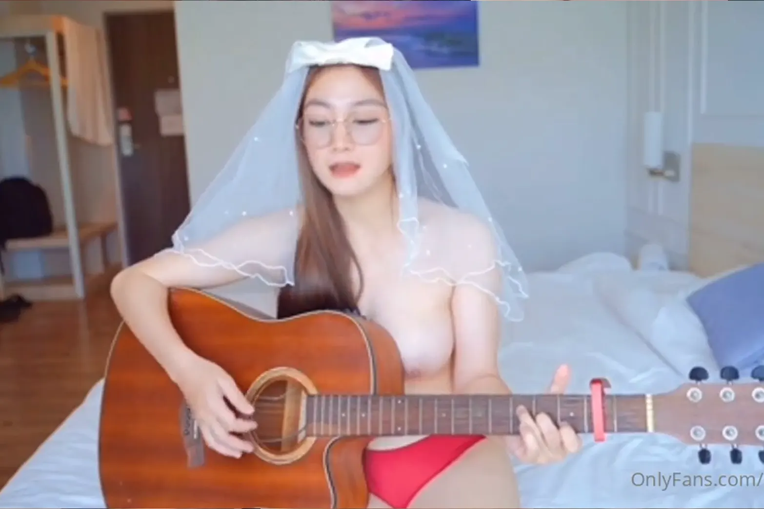 คลิปหลุด Onlyfans น้องบิว bewtifull สวยหมวยสุดเอ๊กซ์ ร้องเพลงยังไงให้ดูแล้วควยแข็งโป๊กขนาดนี้ เห็นแล้วอยากจับเย็ดให้คราง